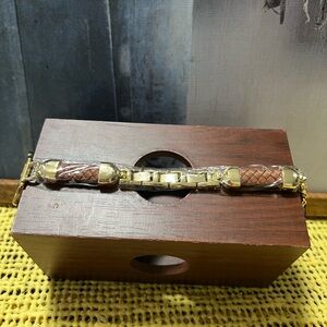 Iphone Leather Bracelet Watch Band.